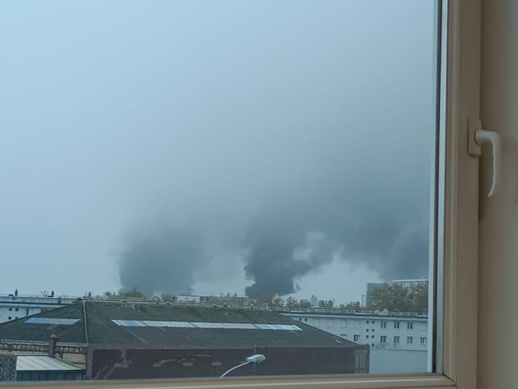 Panache de fumées au Havre le 5 novembre matin (crédit-photo : Atmo Normandie)