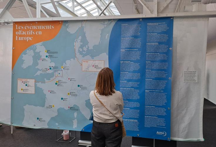 L'Exposition, Les Odeurs capitales : le sens poétique 