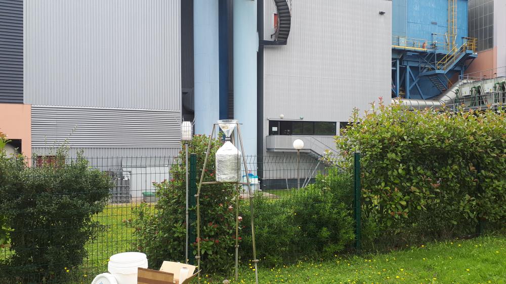 Aperçu des jauges de dépôt utilisées pour les campagnes de l’Observatoire. - Source : Atmo Normandie